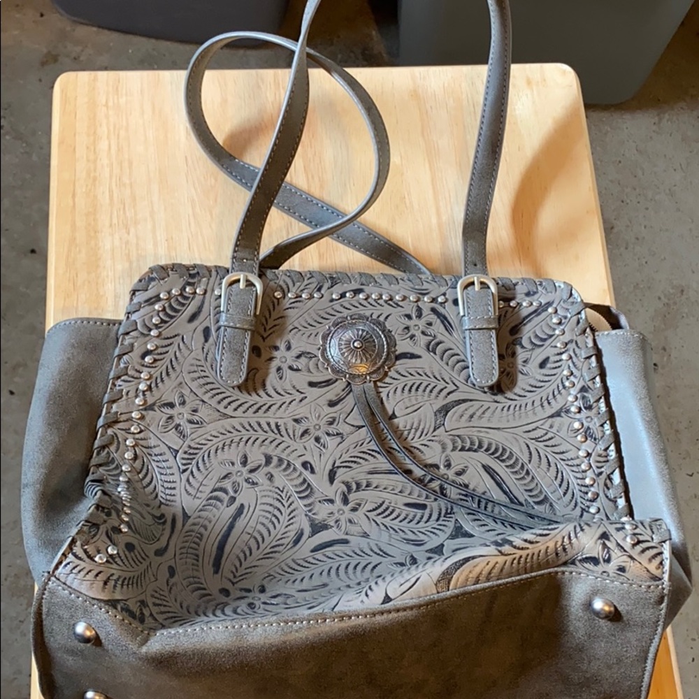 Like new purse